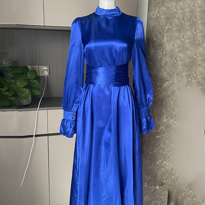 Mody™ | Elegantes, schmal geschnittenes Kleid