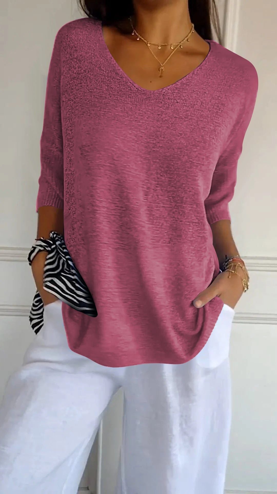 Nena™ | UNIFARBENES STRICKTOP MIT V-AUSSCHNITT
